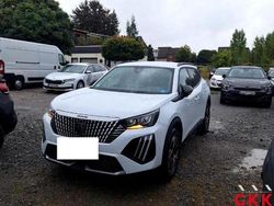 Weiß Gebraucht 2024 Peugeot 2008 Allure SUV | 19.980 € (Superpreis)