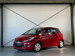 Rot Gebraucht 2013 Hyundai ix20 Edition Van / Kleinbus | 3.490 € (Fairer Preis)