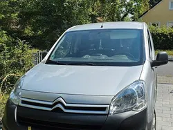 Grau Gebraucht 2015 Citroën Berlingo Business Class Van / Kleinbus | 7.200 € (Fairer Preis)