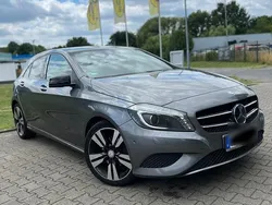 Grau Gebraucht 2013 Mercedes A180 Limousine | 13.500 € (Etwas zu teuer)