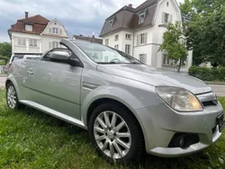Silber Gebraucht 2008 Opel Tigra Edition Cabrio | 1.999 € (Guter Preis)