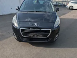 Schwarz Gebraucht 2015 Peugeot 5008 Business-Line Van / Kleinbus | 5.200 € (Fairer Preis)