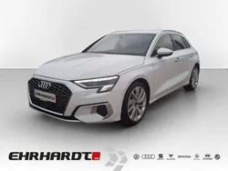 Gletscherweiß metallic Gebraucht 2023 Audi A3 Sportback Advanced Limousine | 31.290 € (Teuer)