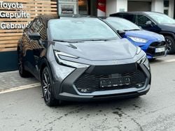 Grau Gebraucht 2024 Toyota C-HR Team SUV | 37.990 € (Fairer Preis)