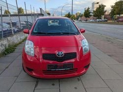 Silber Gebraucht 2007 Toyota Yaris Sol Kleinwagen | 2.100 € (Superpreis)