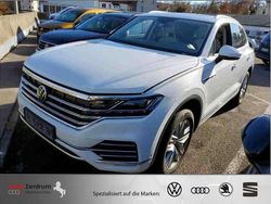 Weiß Gebraucht 2021 VW Touareg Elegance SUV | 45.970 € (Fairer Preis)