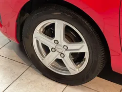 Rot Gebraucht 2018 Toyota Yaris Comfort Kleinwagen | 10.999 € (Fairer Preis)