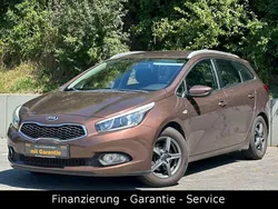 Braun Gebraucht 2014 Kia Ceed Sportswagon Kombi | 6.990 € (Fairer Preis)