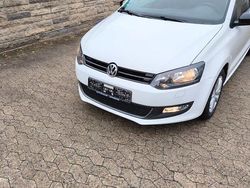 Weiß Gebraucht 2012 VW Polo Highline Kleinwagen | 4.800 € (Fairer Preis)