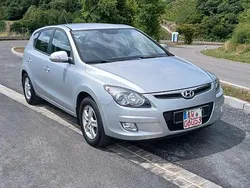 Gebraucht 2010 Hyundai i30 Comfort Limousine | 3.400 € (Fairer Preis)