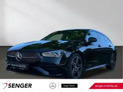 Schwarz Gebraucht 2024 Mercedes CLA200 Shooting Brake AMG line Kombi | 33.290 € (Fairer Preis)