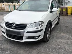 Weiß Gebraucht 2008 VW Touran Cross Van / Kleinbus | 4.999 € (Superpreis)