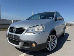 Silber Gebraucht 2007 VW Polo Cross Kleinwagen | 6.990 € (Teuer)