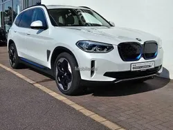 Weiß Gebraucht 2021 BMW iX3 Impressive SUV | 34.880 € (Fairer Preis)