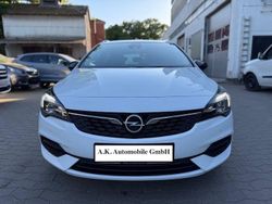 Weiß Gebraucht 2022 Opel Astra Design & Tech Kombi | 12.100 € (Fairer Preis)