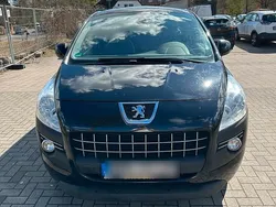 Schwarz Gebraucht 2011 Peugeot 3008 Van / Kleinbus | 4.100 € (Guter Preis)