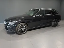 Schwarz Gebraucht 2020 Mercedes C300 Kombi | 26.900 € (Guter Preis)