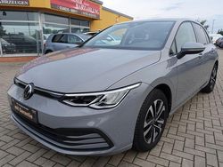 Mondsteingrau Gebraucht 2021 VW Golf VIII United Limousine | 18.650 € (Guter Preis)
