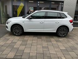 Moon white perleffekt Gebraucht 2025 Skoda Kamiq Drive SUV | 25.950 € (Fairer Preis)