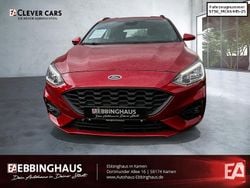 Rot Gebraucht 2021 Ford Focus ST-Line Kombi | 16.499 € (Fairer Preis)