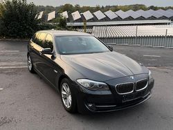 Grau Gebraucht 2010 BMW 520 Kombi | 7.999 € (Guter Preis)