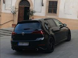 Schwarz Gebraucht 2018 VW Golf VII GTI Limousine | 17.000 € (Guter Preis)