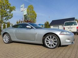 Silber (metallic) Gebraucht 2007 Jaguar XK Coupé | 15.998 € (Superpreis)