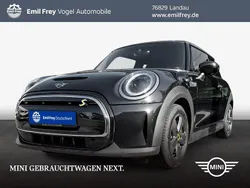 Schwarz Gebraucht 2022 Mini Cooper SE Essential Kleinwagen | 17.290 € (Fairer Preis)