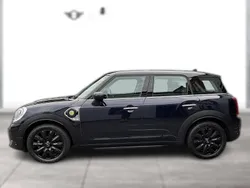 Metallic Gebraucht 2022 Mini Cooper SE Classic Kleinwagen | 28.230 € (Fairer Preis)
