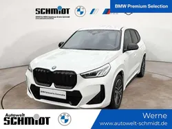 Alpinweiß Gebraucht 2023 BMW iX1 M Sport SUV | 37.290 € (Fairer Preis)