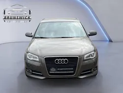 Dakotagrau metallic Gebraucht 2012 Audi A3 Sportback Ambition Limousine | 5.450 € (Fairer Preis)