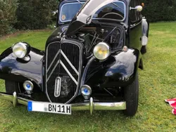 Schwarz Gebraucht 1951 Citroën Traction Avant Kombi | 22.500 €
