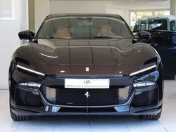 Nero purosangue Neu 2025 Ferrari Purosangue SUV | 599.900 €