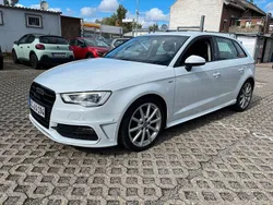 Weiß Gebraucht 2016 Audi A3 S-Line Limousine | 11.900 € (Superpreis)