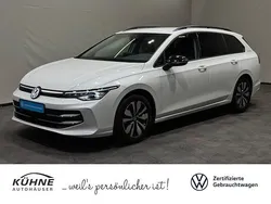 Oryxweiß perlmutteffekt Gebraucht 2024 VW Golf VIII Goal Kombi | 30.930 € (Superpreis)