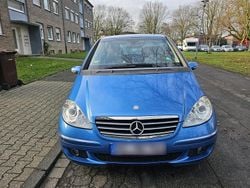 Blau Gebraucht 2007 Mercedes A150 Avantgarde Kleinwagen | 1.800 € (Guter Preis)