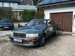 Grau Gebraucht 1991 Lexus LS400 Limousine | 13.000 €