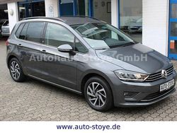 Grau Gebraucht 2017 VW Golf VII Limousine | 14.799 € (Fairer Preis)
