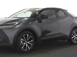 Grau Neu 2025 Toyota C-HR Style SUV | 28.900 € (Guter Preis)