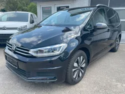 Schwarz Gebraucht 2024 VW Touran Goal Van / Kleinbus | 31.900 € (Guter Preis)