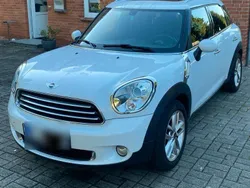 Weiß Gebraucht 2011 Mini Countryman SUV | 8.000 €