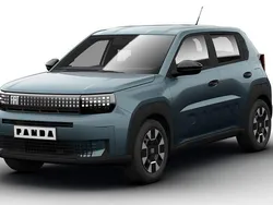 Blau Neu 2025 Fiat Panda Icon Kleinwagen | 21.990 € (Guter Preis)