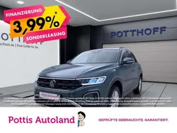 Blau Gebraucht 2024 VW T-Roc Life SUV | 22.443 € (Guter Preis)