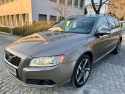 Oyster grey pearl / metallic Gebraucht 2008 Volvo V70 Summum Kombi | 7.500 € (Fairer Preis)