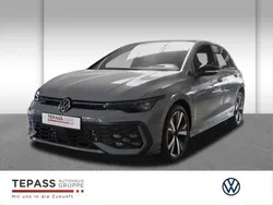 Grau Neu 2025 VW Golf VIII GTE Limousine | 48.550 € (Etwas zu teuer)