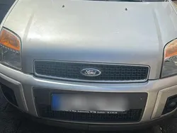 Silber Gebraucht 2006 Ford Fusion Kombi | 3.500 € (Fairer Preis)