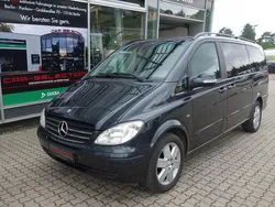 Schwarz Gebraucht 2007 Mercedes Viano Van / Kleinbus | 12.700 € (Fairer Preis)