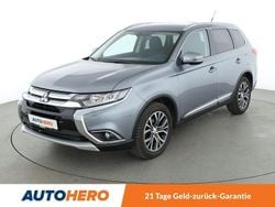 Grau Gebraucht 2016 Mitsubishi Outlander SUV | 17.950 € (Fairer Preis)