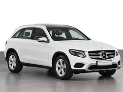 Weiß Gebraucht 2017 Mercedes GLC220 SUV | 27.490 € (Fairer Preis)