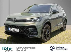 Cipressinogrün metallic Gebraucht 2024 VW Tiguan Style SUV | 52.980 € (Fairer Preis)
